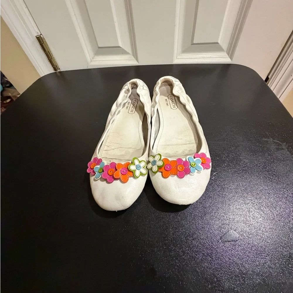 Coach chic flats